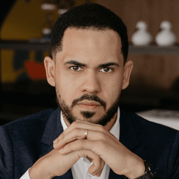 Vitor Pio